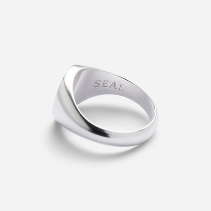 Round Silver Signet Ring